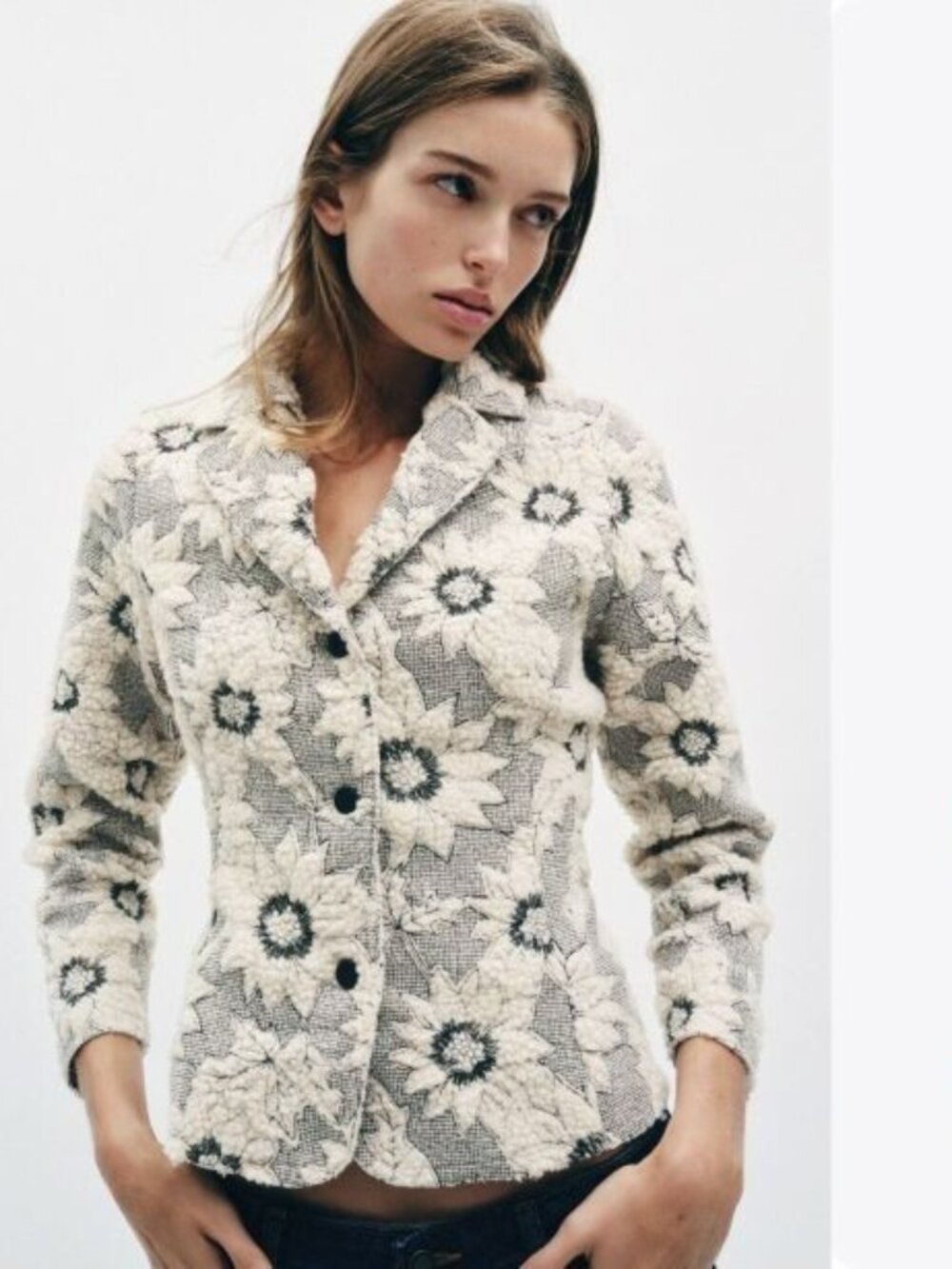 ZARA SOLDOUT FLORAL TEXTURED BLAZER M